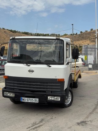 Nissan Eco T ¡GRUA PORTACOCHES!