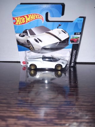 HOTWHEELS