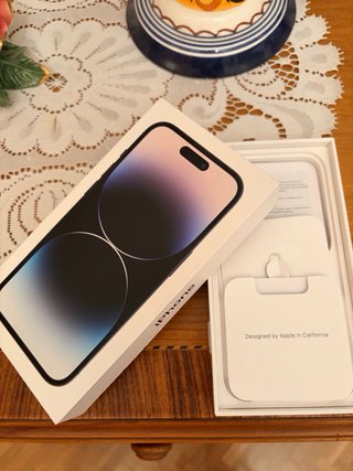 Caja iPhone 14 Pro