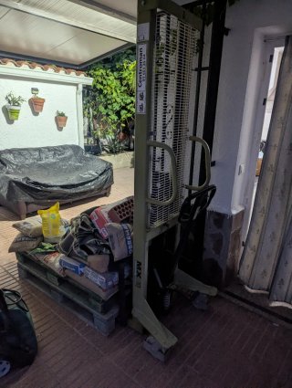 Carretilla elevadora Centroman MX10 1000kg