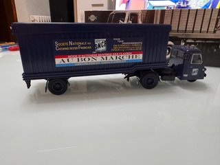 Camión FAR 1:43 SNCF