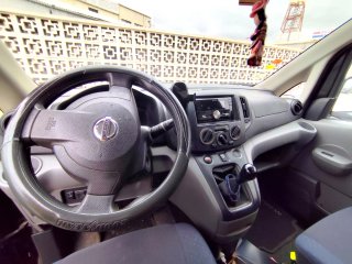 Nissan NV200 2010
