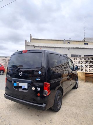 Nissan NV200 2010