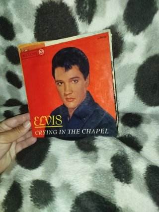 Vinilo Elvis Presley - Crying in the Chapel