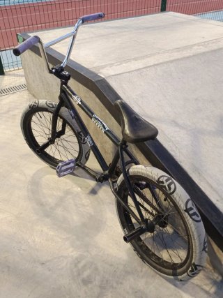 BMX Pro WHETEPEOPLE