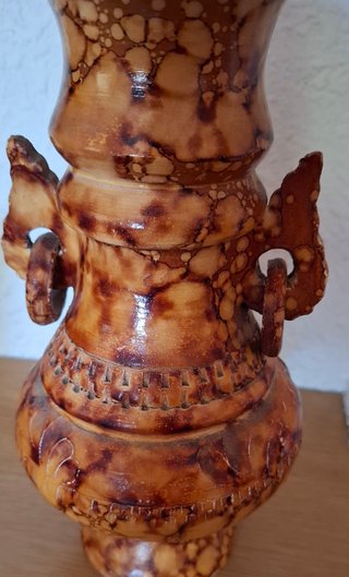 Jarrón antiguo cerámica con asas