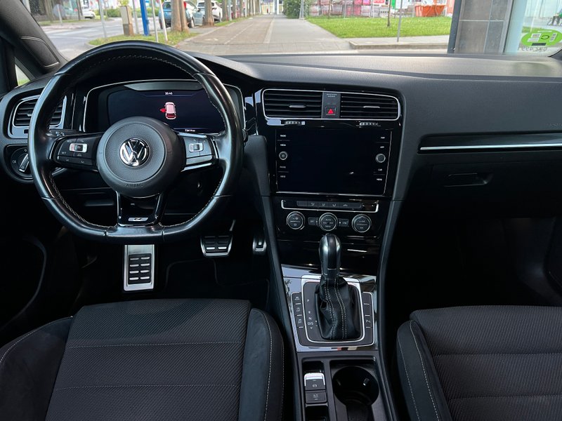 VW Golf R 310cv DSG 4Motion 72.000KM 2018 foto 6