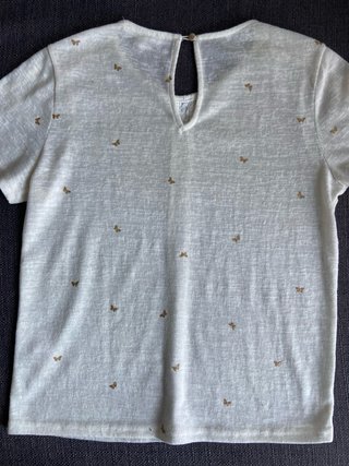 Camiseta Grace & Mila blanca mariposas doradas