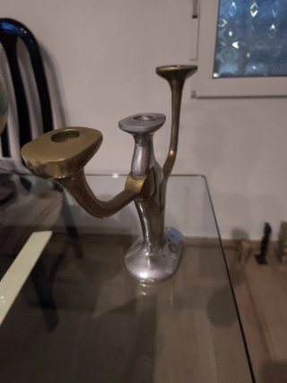 Candelabro Brutalista Metal Dorado y Plateado