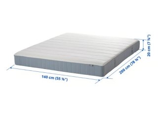 EN BARCELONA Colchón, edredón, sabanas, almohadas