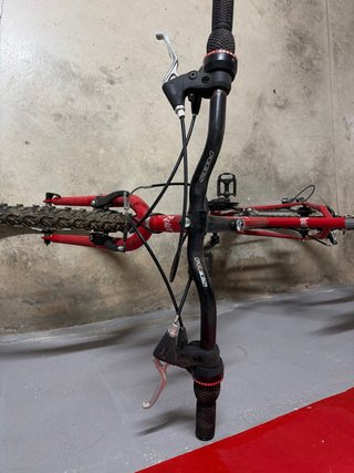 Bicicleta MTB Roja