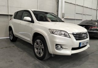 Toyota Rav 4 2.2 Executive