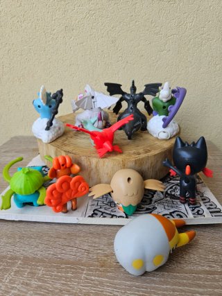 Lote Figuras Pokémon McDonald's & BK