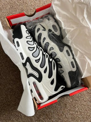 Zapatillas Nike Air Max Tn Negras y Blancas