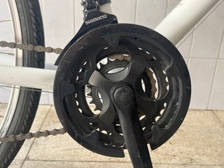 Bicicleta Btwin Blanca 40”