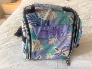 Mochila escolar Totto con ruedas y estampado flora