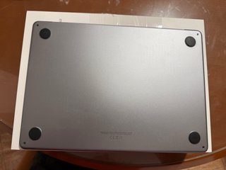 MacBook Air M2 2022