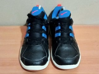 Zapatillas Nike Negras y Azules