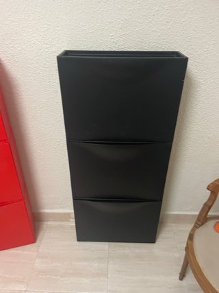 Zapateros Ikea Plástico Rojo y Negro