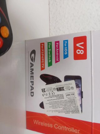 Mando Inalámbrico GAMEPAD V8 para Múltiples Dispos