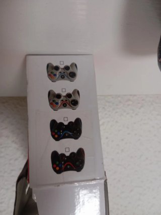 Mando Inalámbrico GAMEPAD V8 para Múltiples Dispos