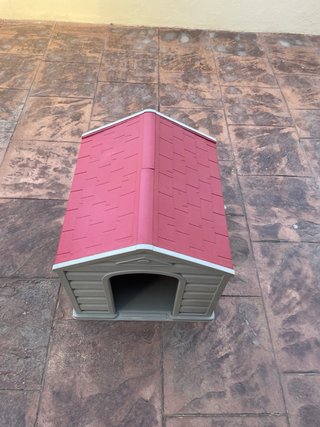 Caseta exterior perro pequeño beige/gris