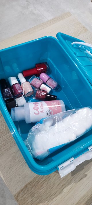 Caja organizadora azul y rosa