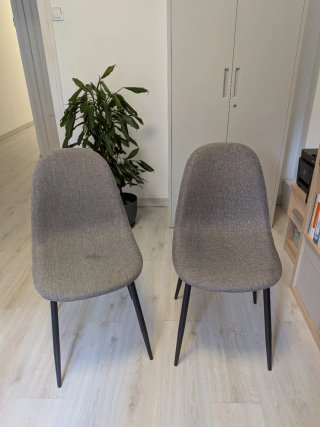 Mesa y 2 sillas de comedor