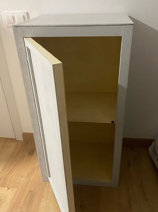 Mueble de almacenaje de madera