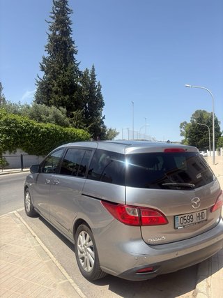 Mazda 5 2011