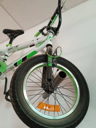 Bicicleta Trial Niño 10 Años Casi Nueva
