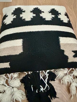 Conjunto 2 alfombras y 4 cojines de kilim y lana