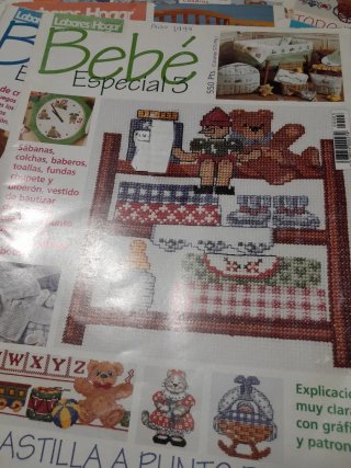 Lote 4 revistas labores del hogar especial bebes N