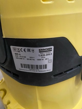 Aspiradora Karcher WD4