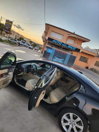 Jaguar XF 2012