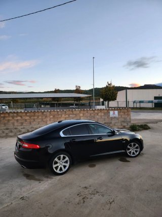 Jaguar XF 2012