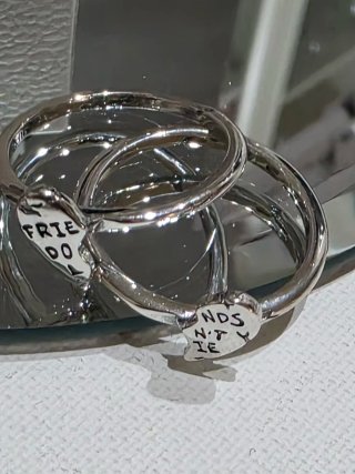 Anillo  strangers things