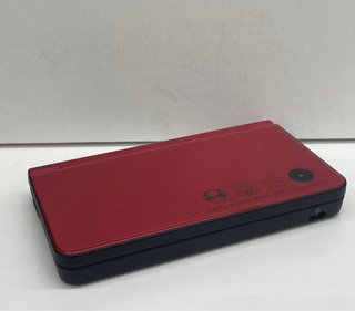 Nintendo DSi XL Edición Mario