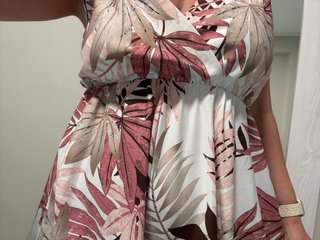 Mono playero estampado tropical