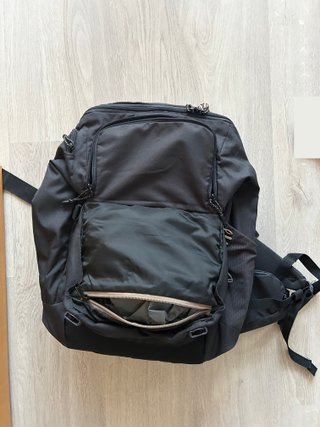 Mochila Viaje Forclaz Travel 100 40L Negra