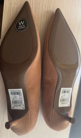 Zapatos Tacón Bajo Sensato Nude