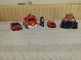 Lote de 5 coches de juguete