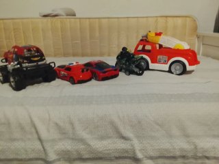 Lote de 5 coches de juguete