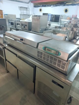Vitrina Refrigerada Sobre Encimera
