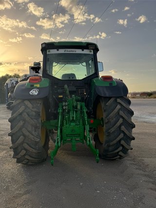 Tractor John Deere 6520