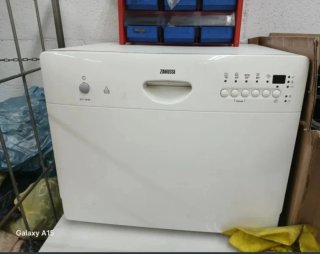 Lavavajillas Zanussi ZSF2040