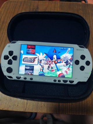 PSP 1000 Blanca Botones Negros