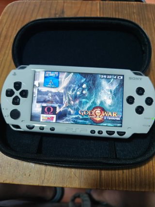 PSP 1000 Blanca Botones Negros