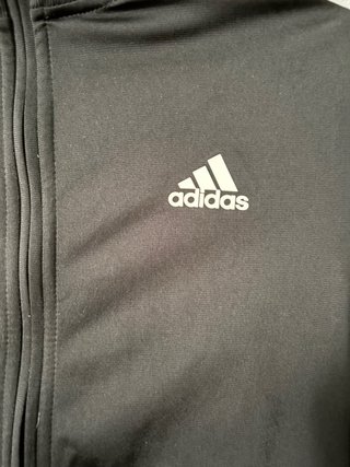 Chaqueta Adidas Negra con Rayas Blancas