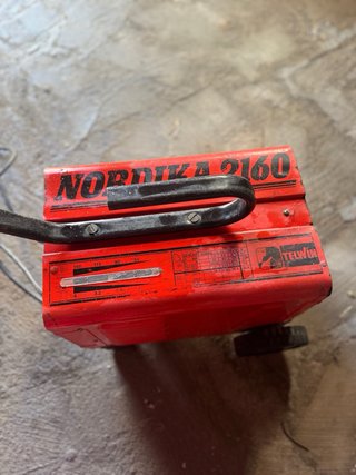 Soldador Telwin Nordika 210